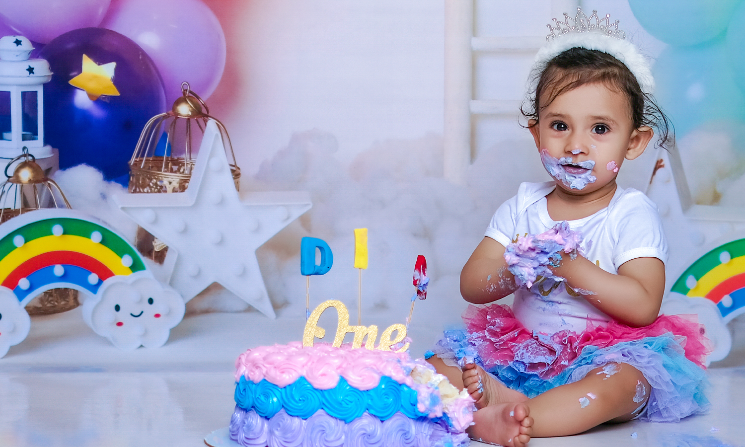 Cake Smash Photography: Making Your Baby's First Birthday Special